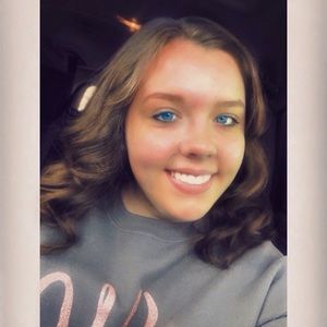 Meet your Posher, Kaylee